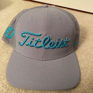 Titleist Snapnack Mesh Golf Hat